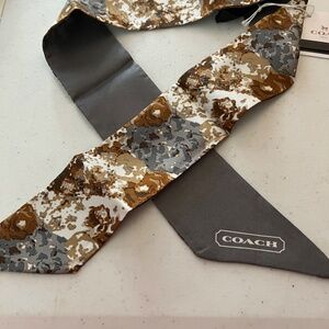 COACH PEYTON FLORAL PONY TAIL SCARF BROWN/TAN SPLASH PRINT NEW w/GIFT BOX